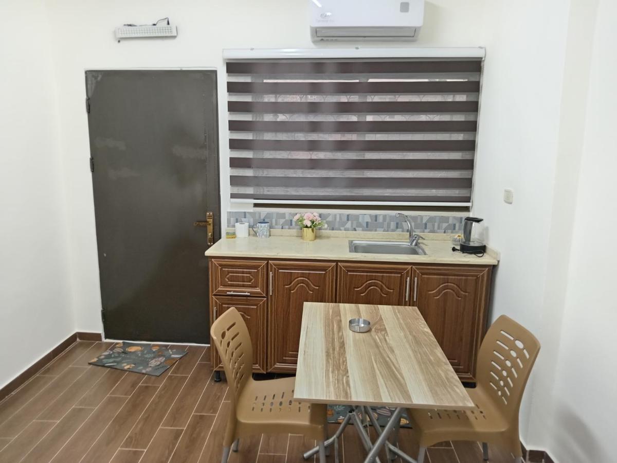 Hotel Emile Altwal Madaba Esterno foto
