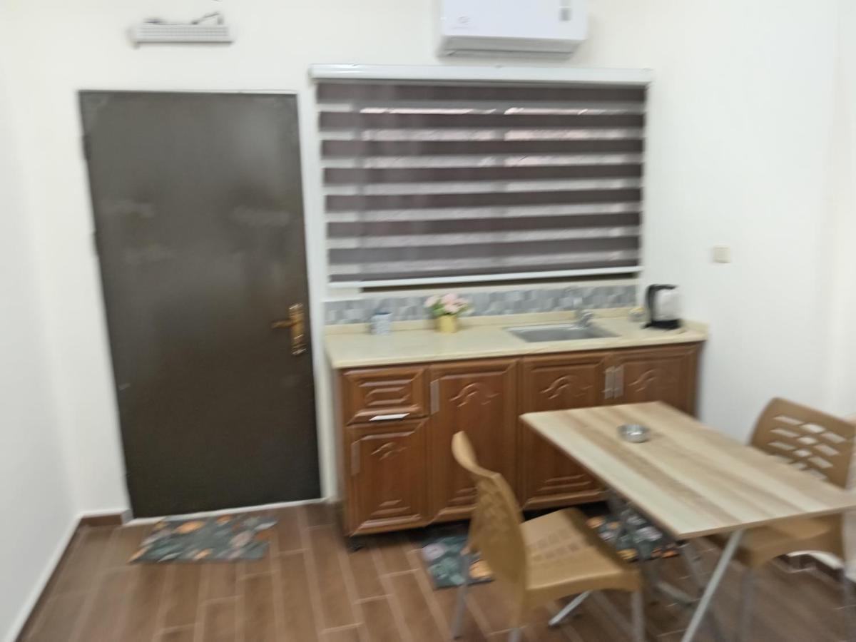 Hotel Emile Altwal Madaba Esterno foto