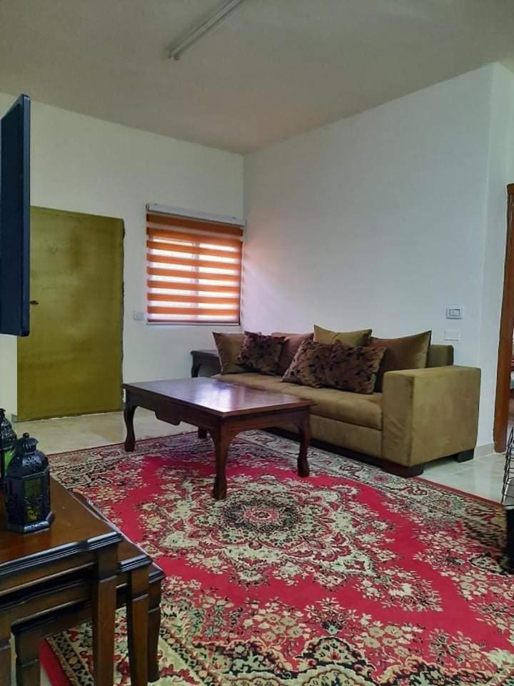 Hotel Emile Altwal Madaba Esterno foto